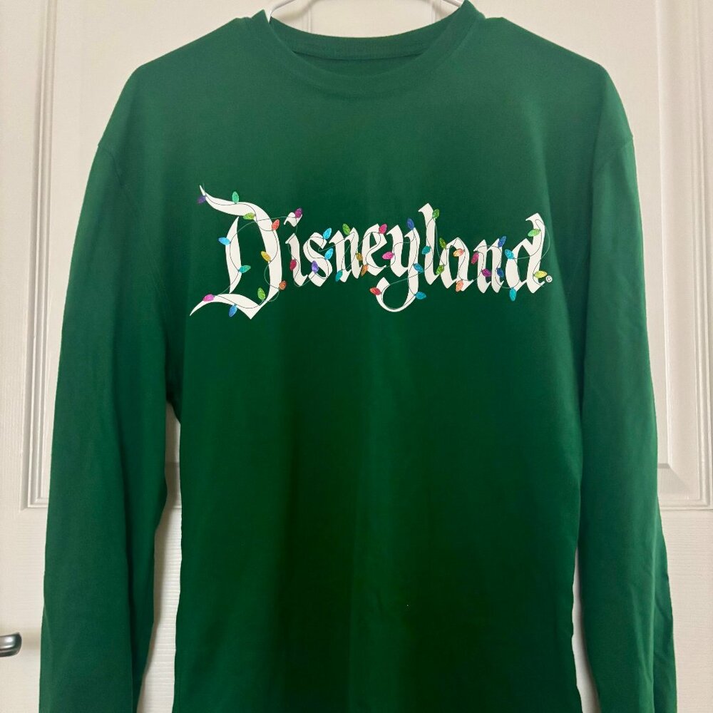 Disneyland Holiday Christmas Lights Green Long Sleeve Shirt XS